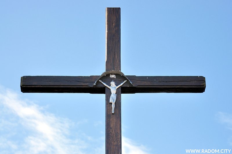 Radom. Krzyż misyjny - Trzebińskiego.