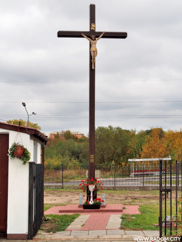 Radom. Krzyż misyjny - Bulwarowa/Wstępna.