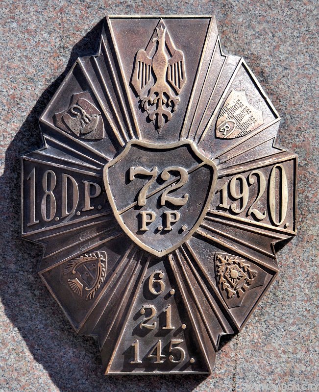 Radom. Pomnik 72 Pułku Piechoty - odsłonięcie.