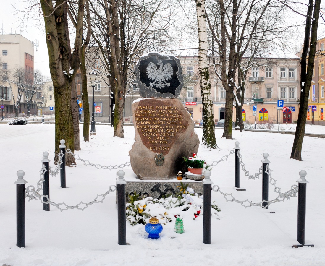 Radom. Pomnik żołnierzy-górników.
