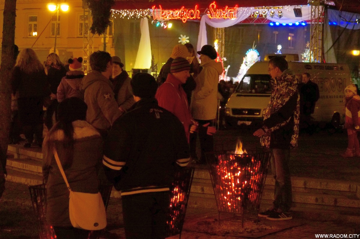 Radom. Wigilia na deptaku 2013.
