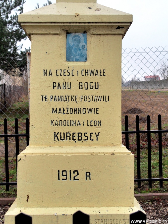 Radom. Krzyż/Kierzkowska 87.