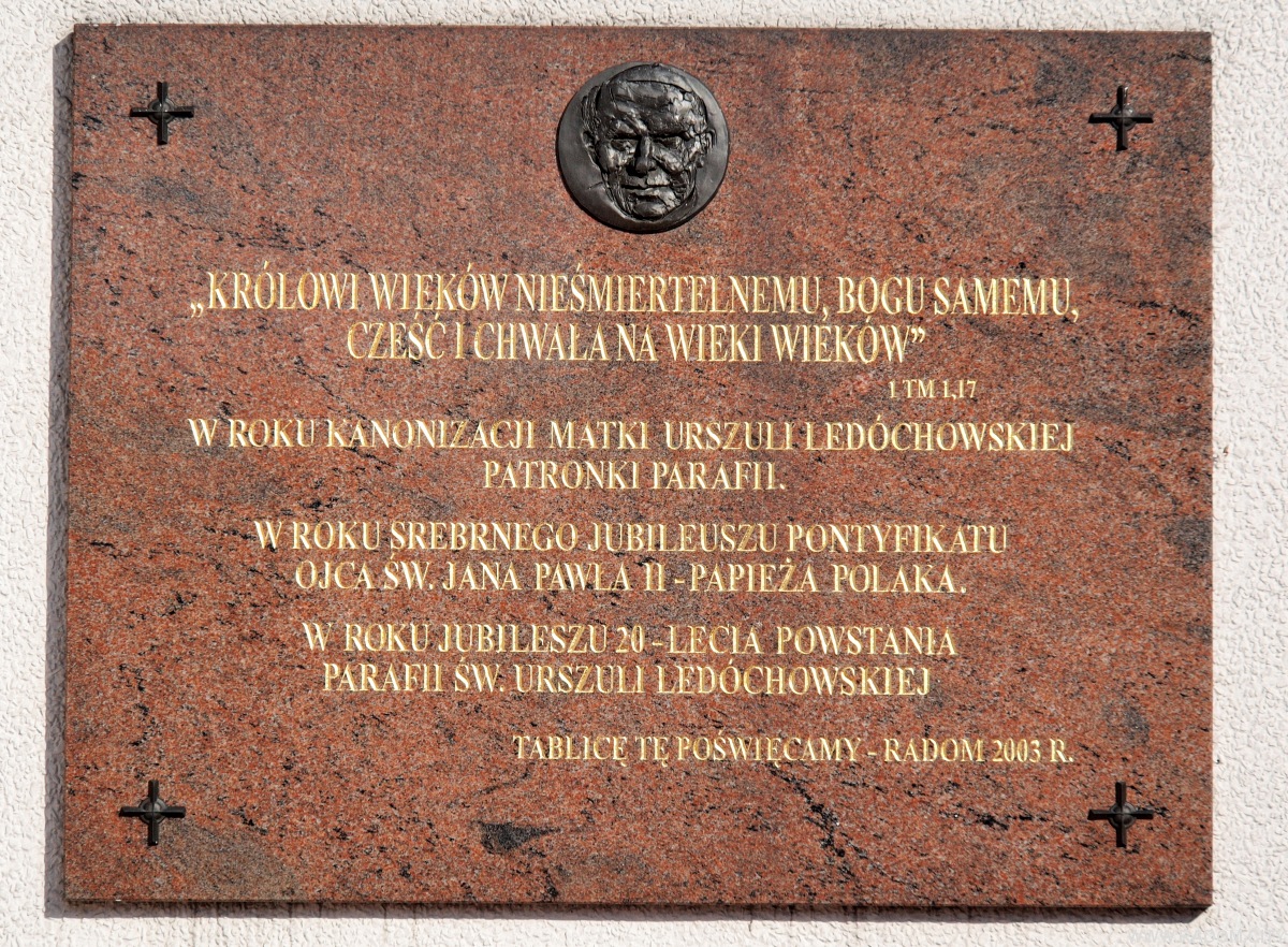Radom. Tablica - kościół/Szczecińska.