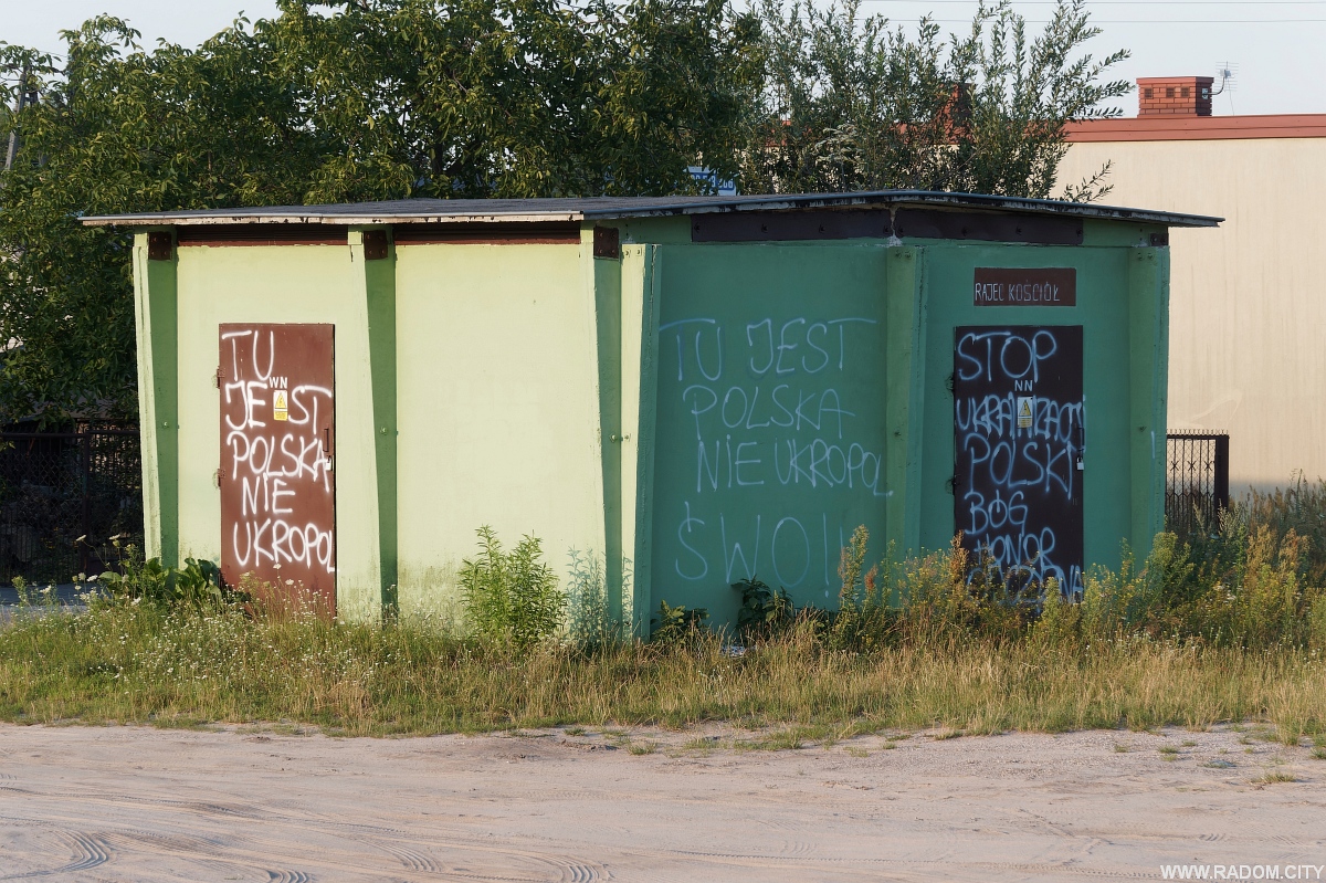 Radom. Stacja trafo przy Północnej.